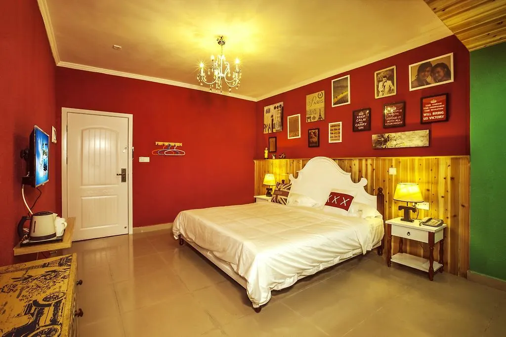 Sanya Stop & Go Boutique Hotel