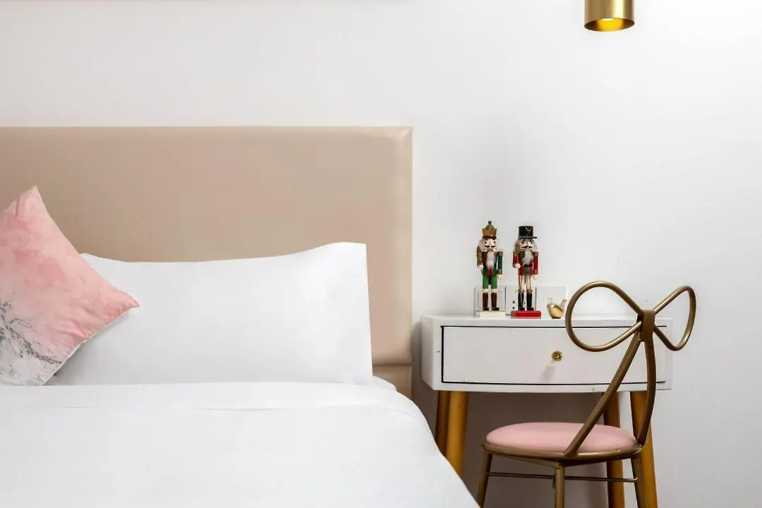 Sanya Stop & Go Boutique Hotel China